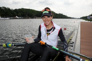 Magdalena Lobnig feiert Sieg im Damen Einer