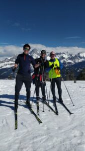 Para-Team sammelt Kilometer auf dem Schnee